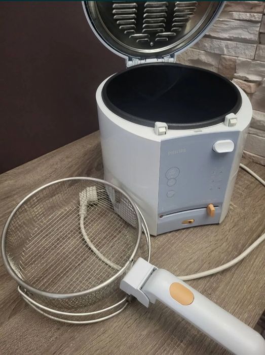 Фритюрница Phillips