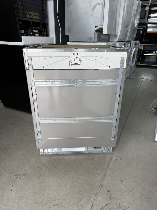 Съдомиялна машина за вграждане MIELE 60см,