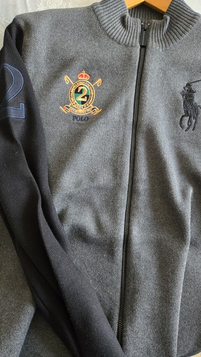 Продам новую  POLO