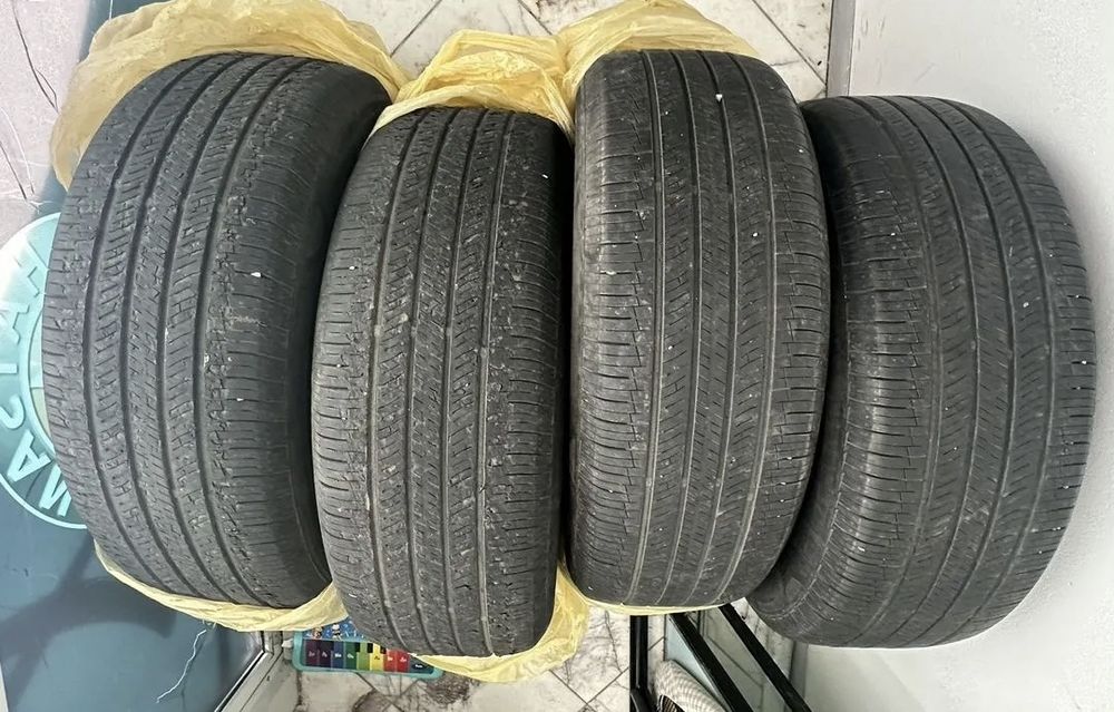 Продам летние шины 235/65/17