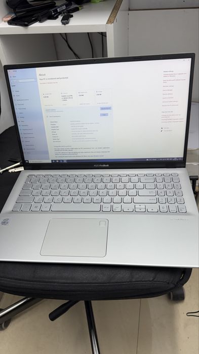 Laptop asus vivobook