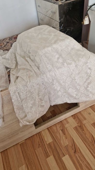 Срочно  продам тюль и шторы б/у