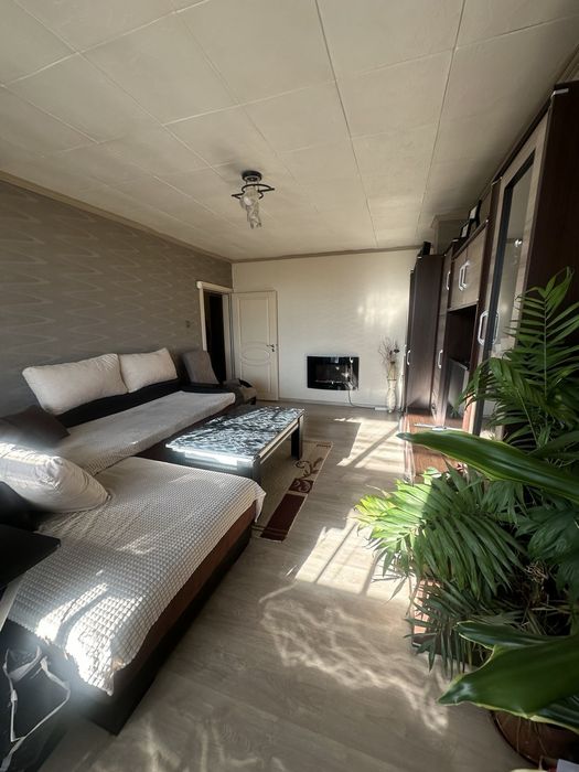 Монолитен апартамент в гр. Казанлък