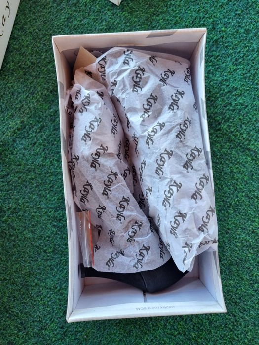 НОВИ обувки от 36 до 41 размер-  300 броя