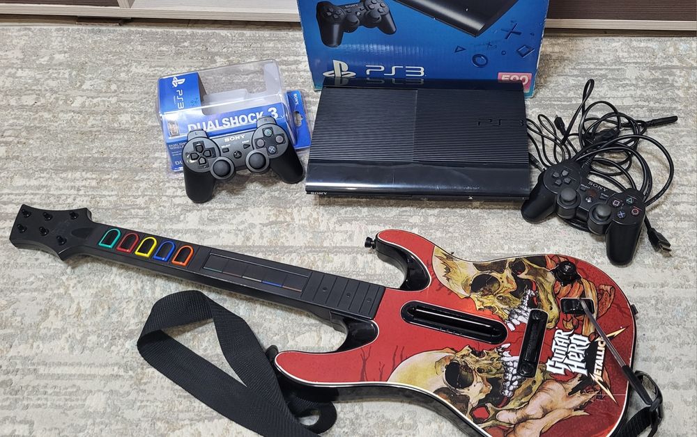 Sony playstation 3 super slim