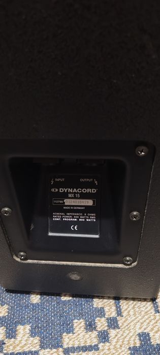 Vând boxa dynacord pe 15 toli.