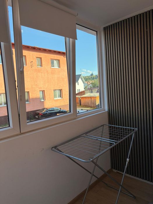 Vânzare apartament 3 camere  etaj 1