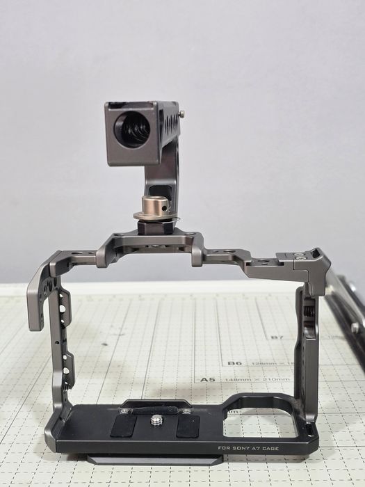 Tilta клетка для sony A7