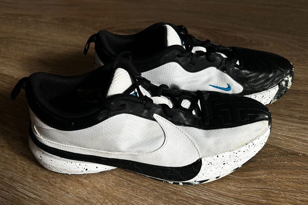 Маратонки Nike, номер 39