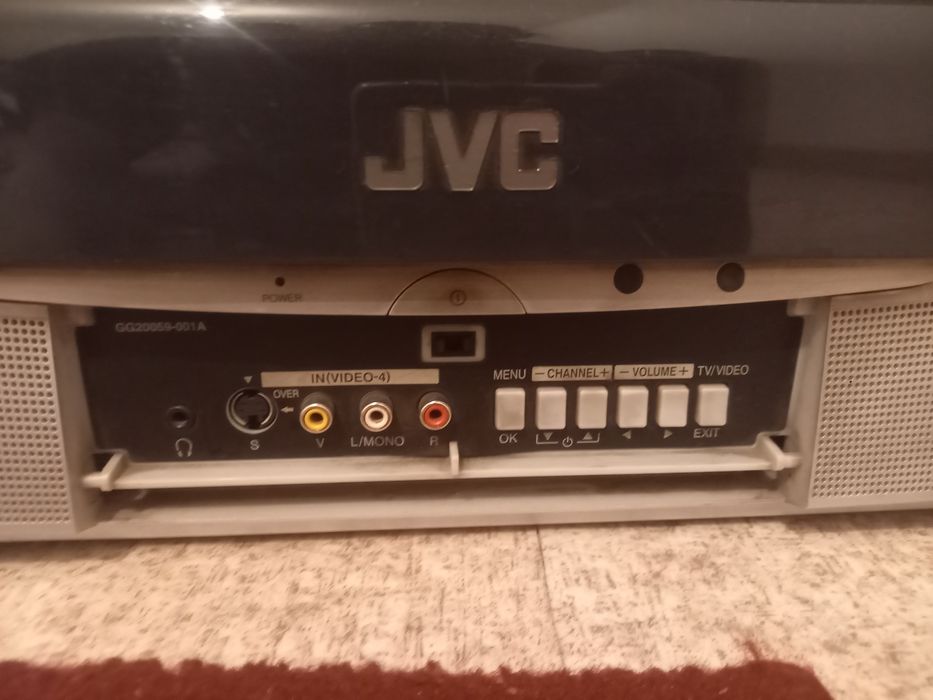 Телевизор JVC хороший