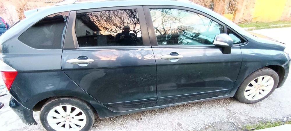 Honda FR-V на Части