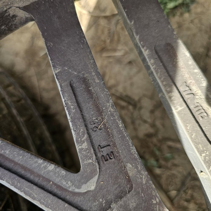 Джанти 20 ски спорт пакет 8.5j предни на 10j задни  ет25