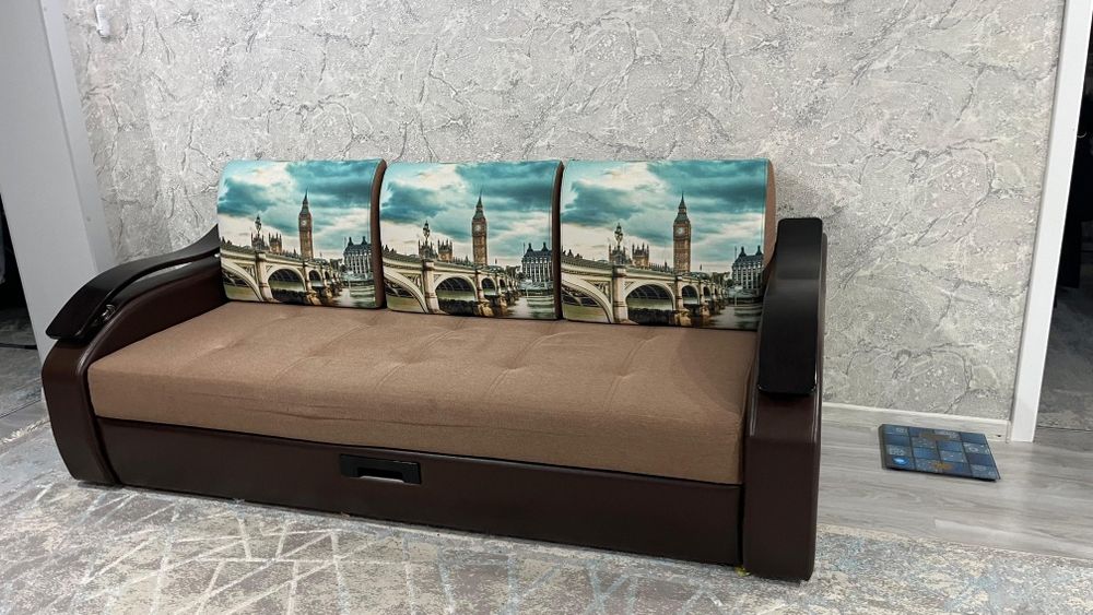 Продам диван раздвижной