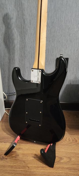 Электрогитара Squier Sonic™ Stratocaster® HSS Black