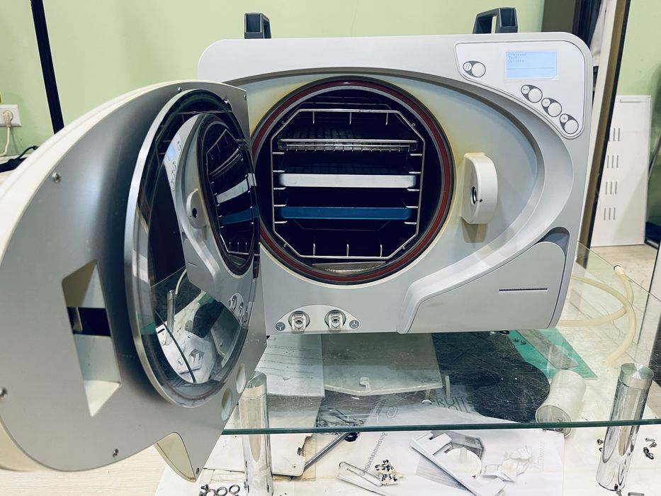 Autoclav Faro SK07 , an 2014 sterilizator stomatologie dental clinica