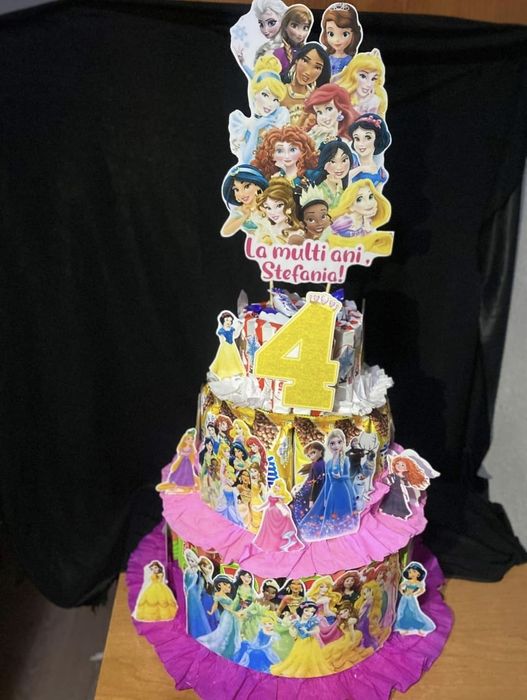 Torturi dulciuri ambalate