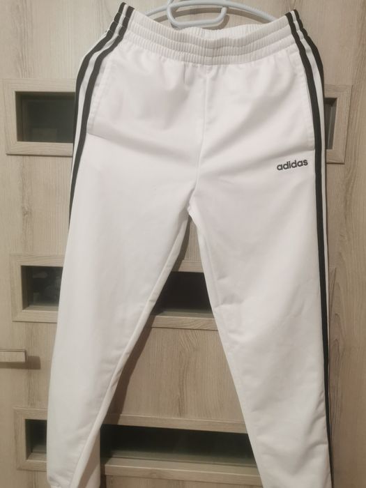 Екип Адидас /Adidas 10-12, като нов