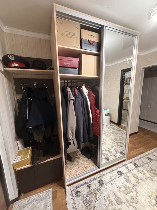 Продам прихожую