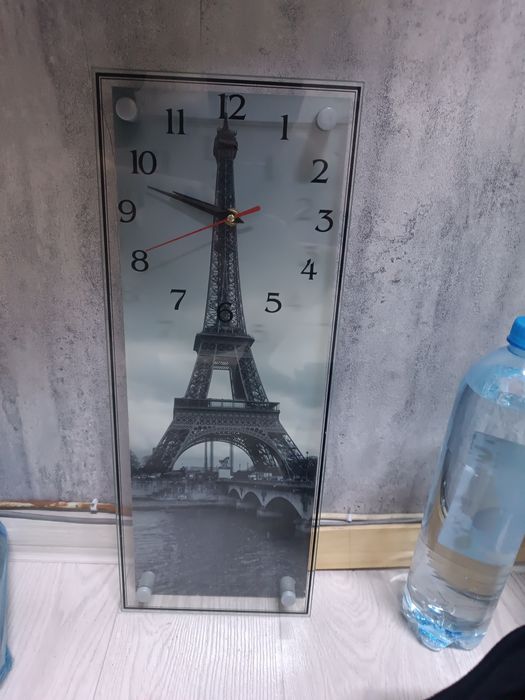 Часы для дома отдам