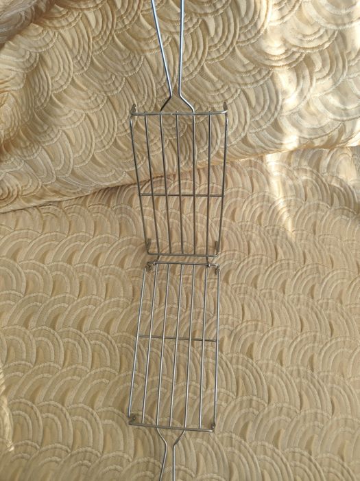 Нова скара за печене на жара