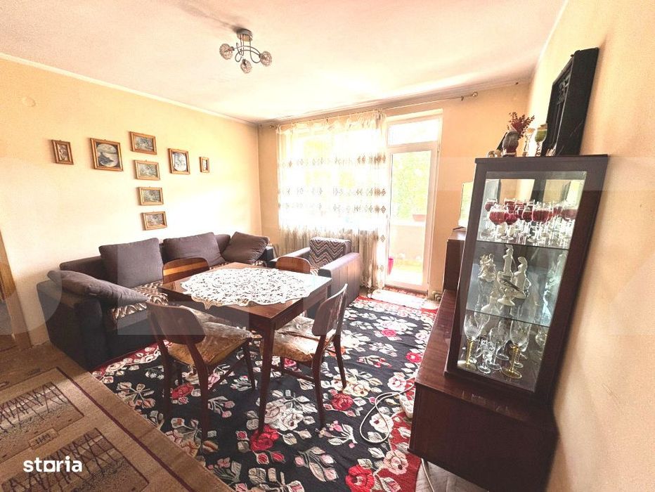 Apartament de 4 camere,zona Complex Bulevard