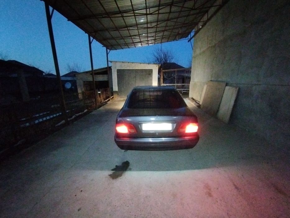 Продам Мерседес Е-230