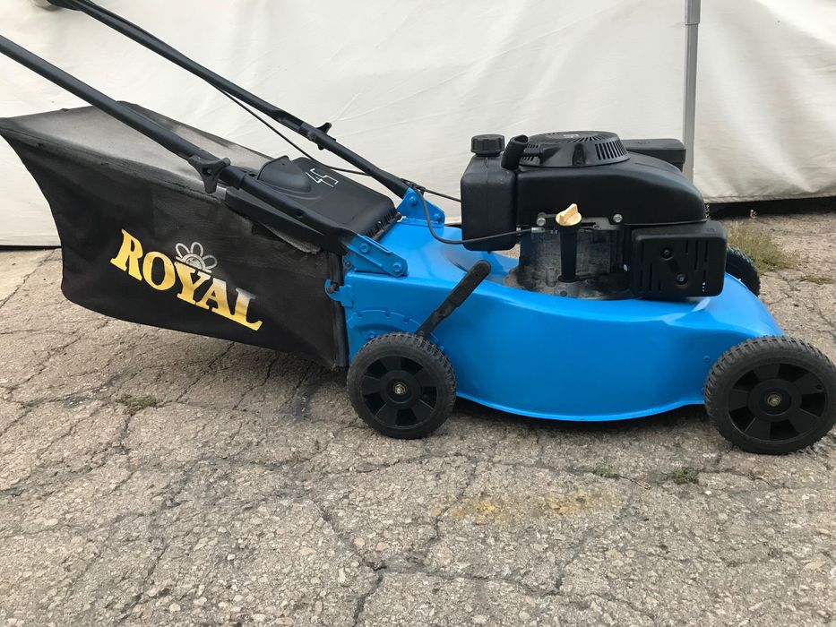 45: Моторна косачка Enhel 4.0 hp