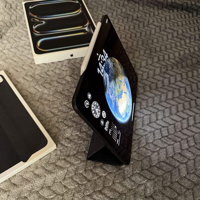 Ipad Pro M4 13 Inch, 256Gb, Wi-Fi, starea bateriei 100%