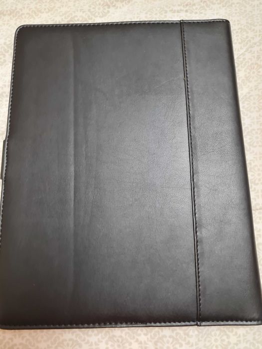 Noua-Agenda din piele neagra cu calculator