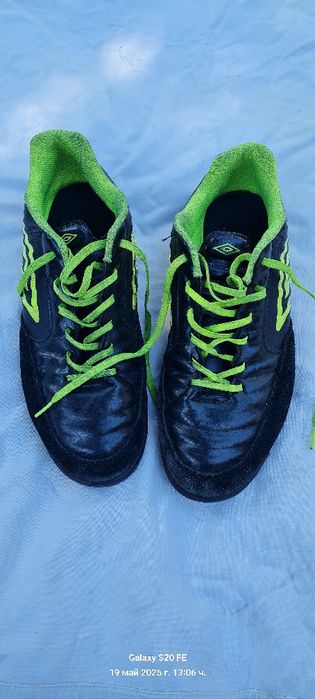 Футболни обувки umbro 43 номер