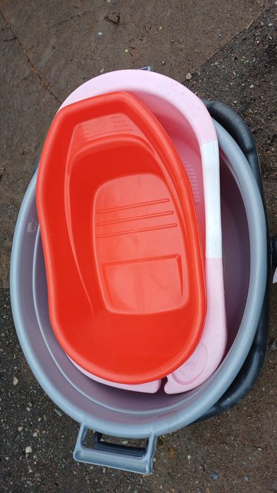 Продам ванночки пластмасса