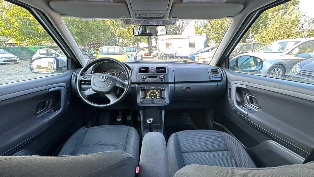 SKODA Fabia 2011 — imagine 4