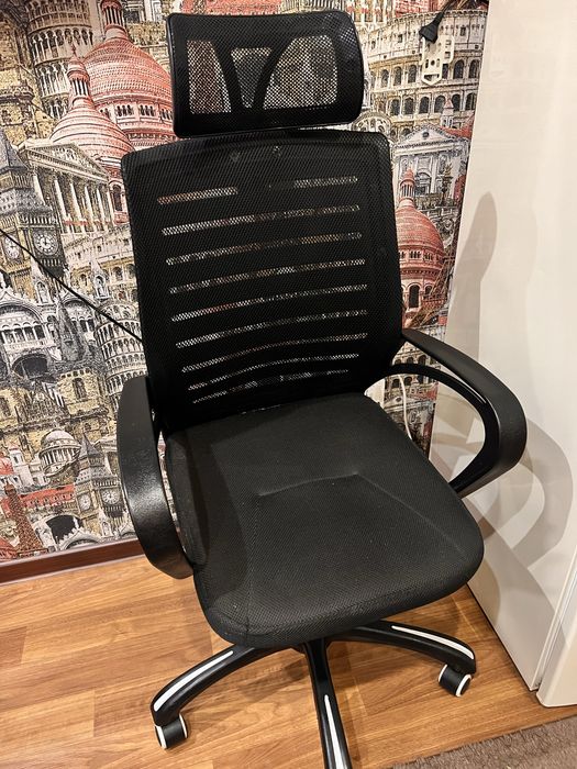 Продам компьютеоный стул