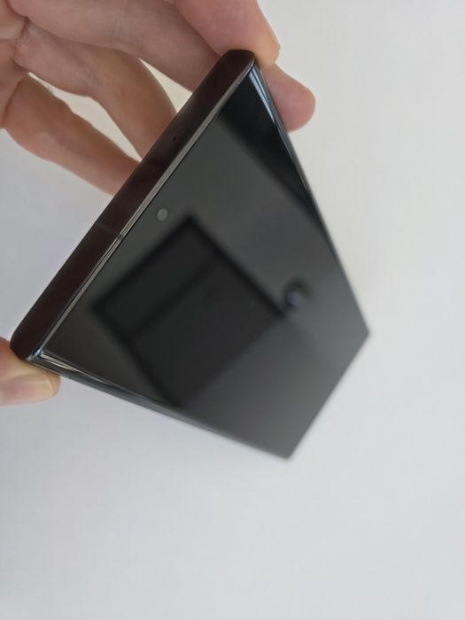 Samsung s23 Ultra - с 2 кейса