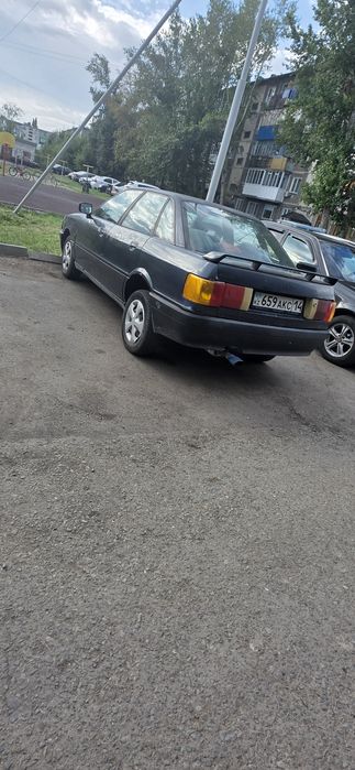 Продам ауди 80 год 1990