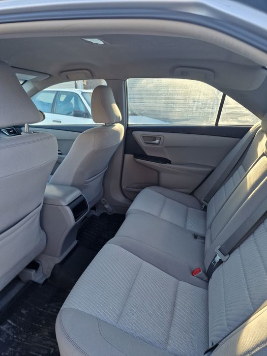 Машина Toyota Camry 55