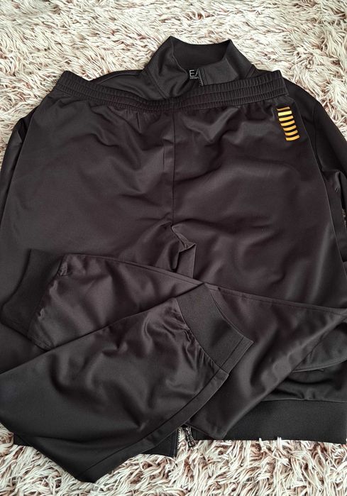 Emporio Armani EA7 XL