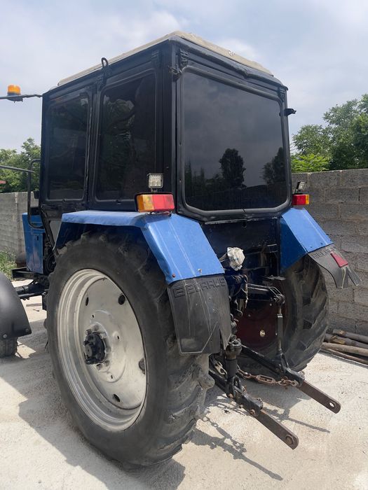 Traktor belarus mtz 80