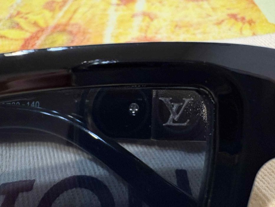 Оригинални слънчеви очила Louis vuitton