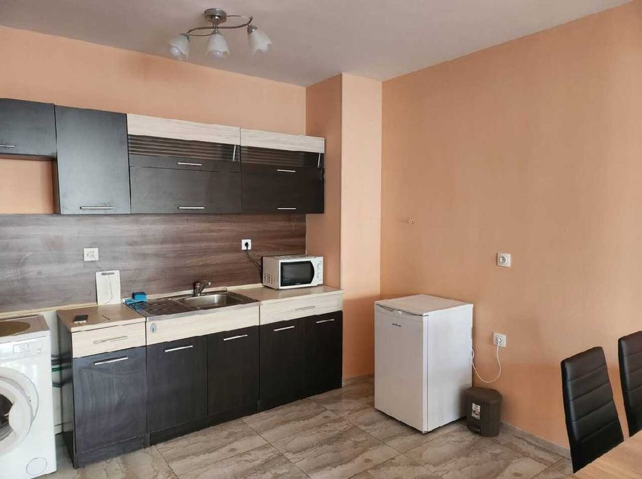 Продава се Двустаен апартамент в Пловдив, Тракия - 70 кв.м за 889 €/кв.м - Снимка #2