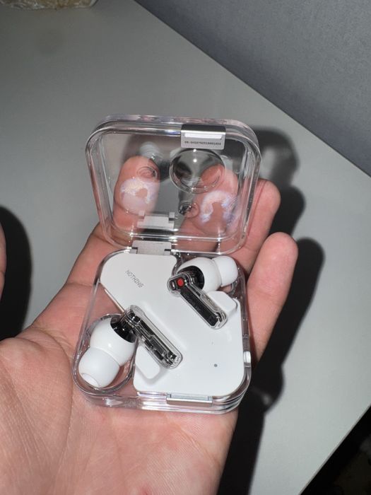 Продам Наушники NOTHING Ear (3)