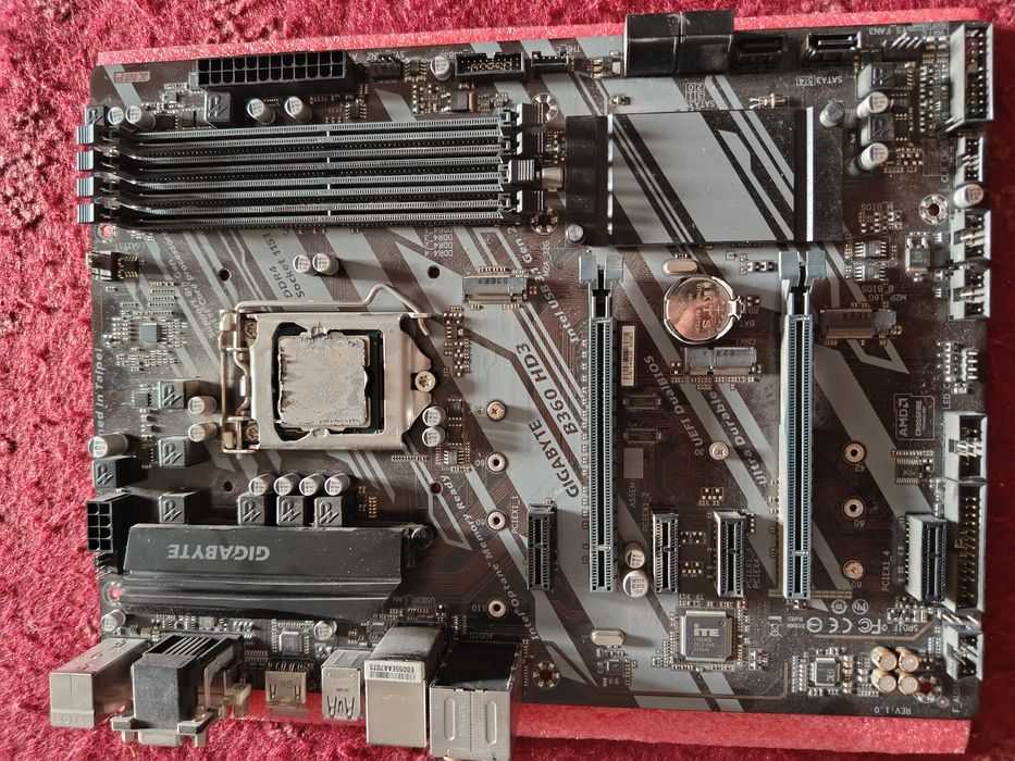 Продам комплект i5 9600kf