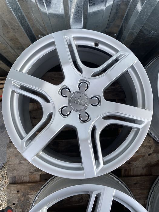 18 цола 5 х 112 мм Ауди , Audi Q 5 , Q 3 , A 6 , A 4 , A 3