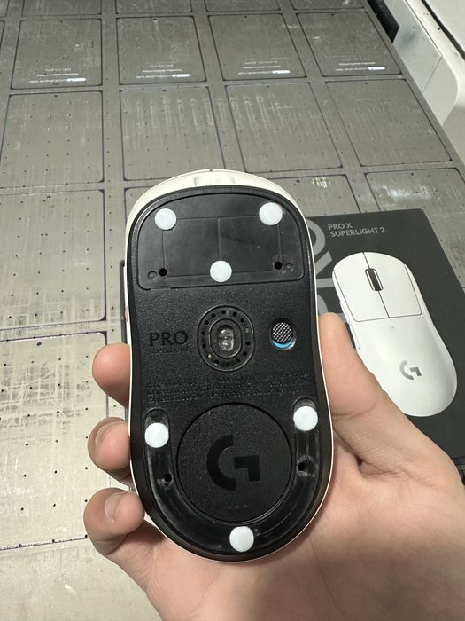 Logitech g pro x superlight 2