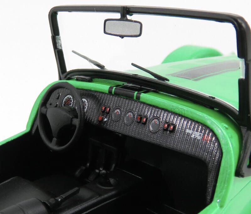 Macheta metalica Caterham 275R 2014 la scara 1/18 noua sigilata