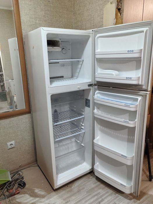 Продаётся холодильник