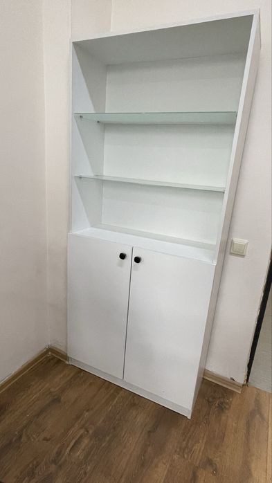 Шкаф для салона красоты