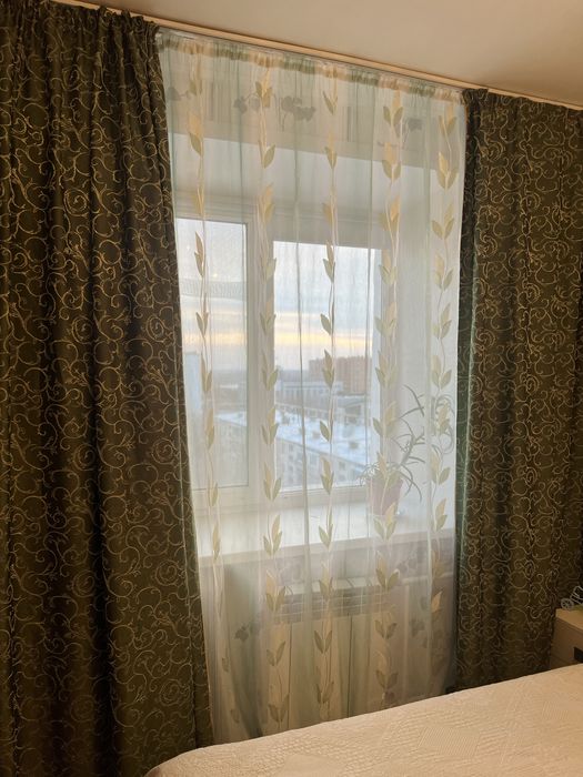 Продам комплект штор с тюлем