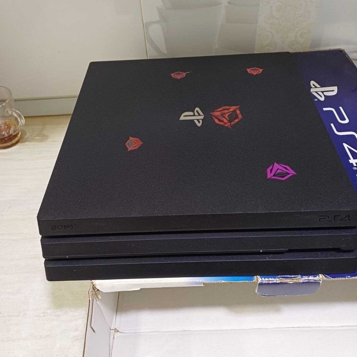 Продается PS4 pro 1 TR