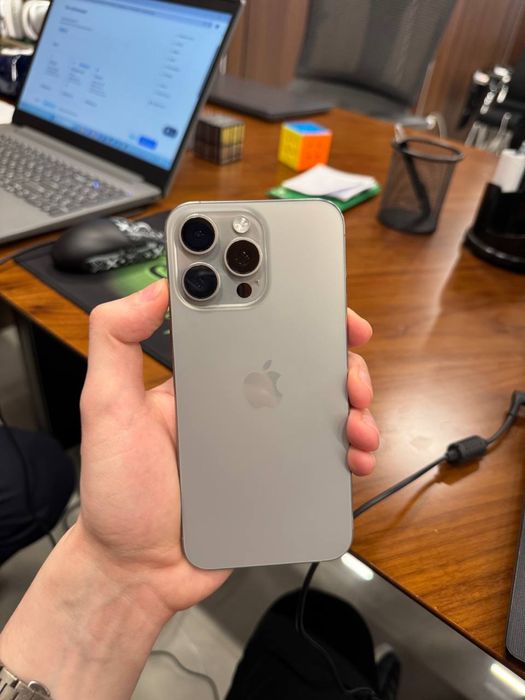 Iphone 15pro max ideal “Titanium”